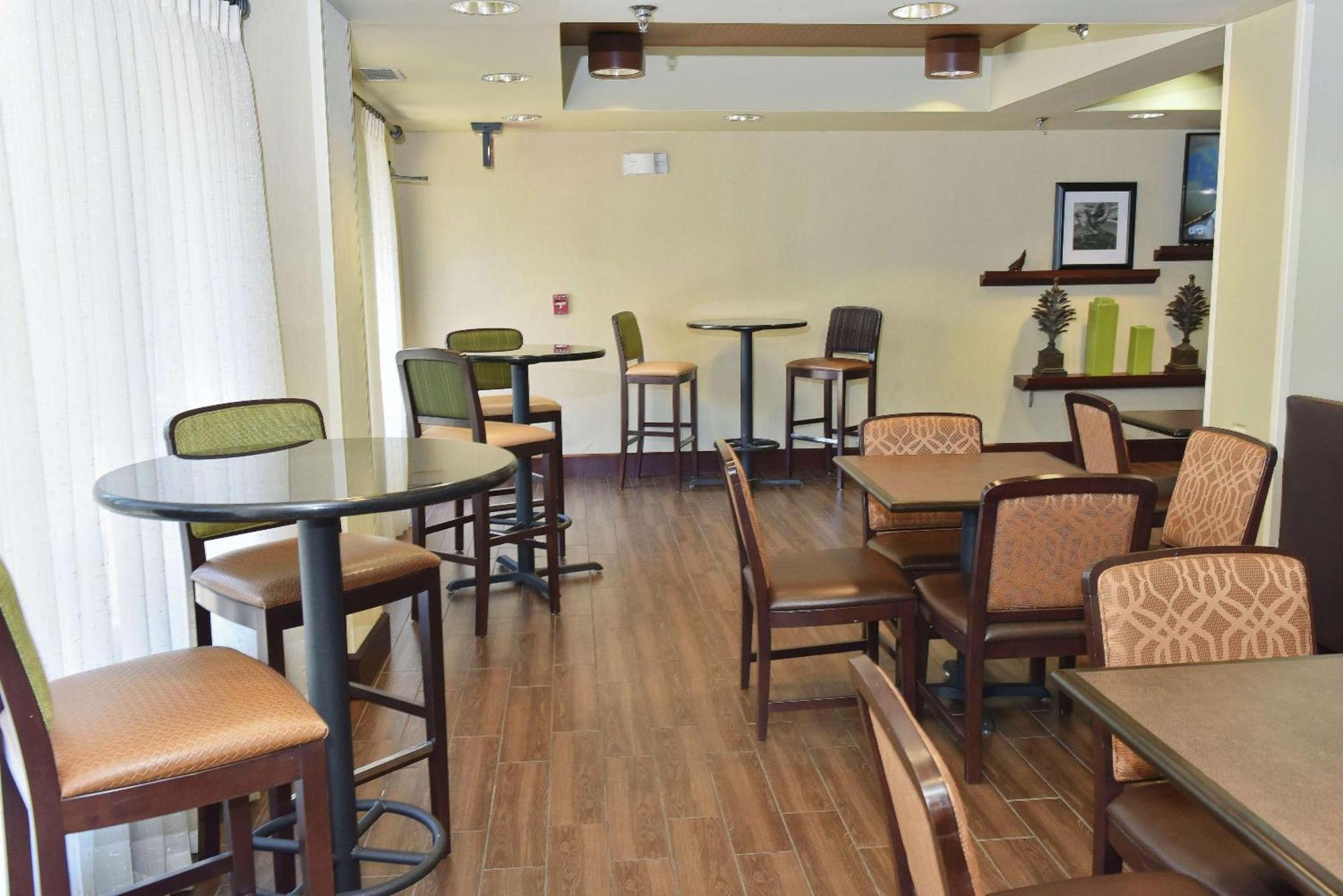 Hampton Inn Ruston Kültér fotó